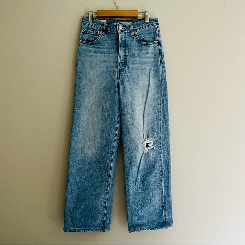 Levi’s ribcage straight jeans